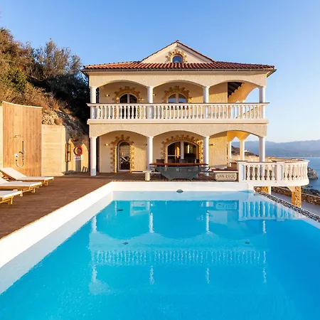 Sun Rock - Ravdoucha Villa