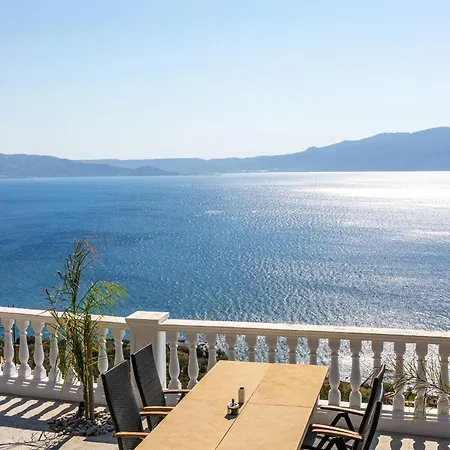 Villa Sun Rock - Ravdoucha *